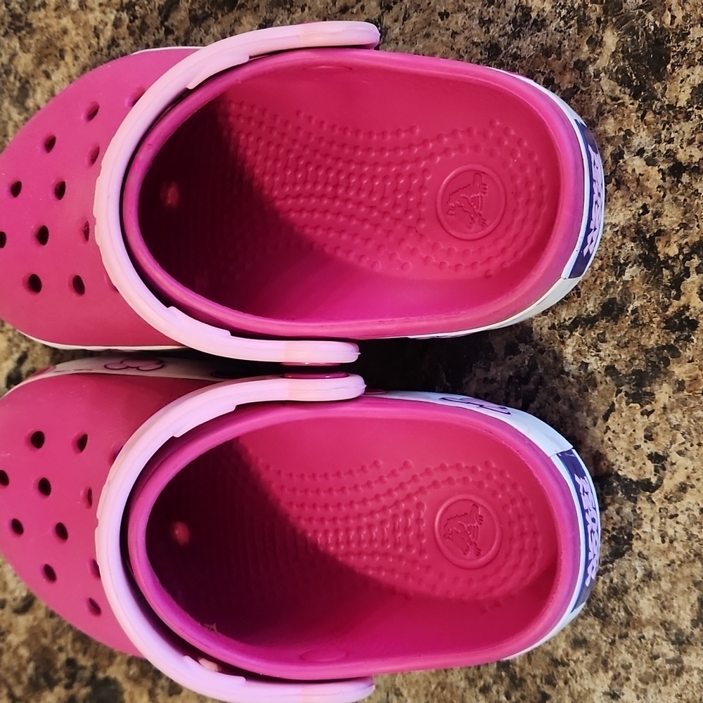 Crocs - Picture 3 of 7